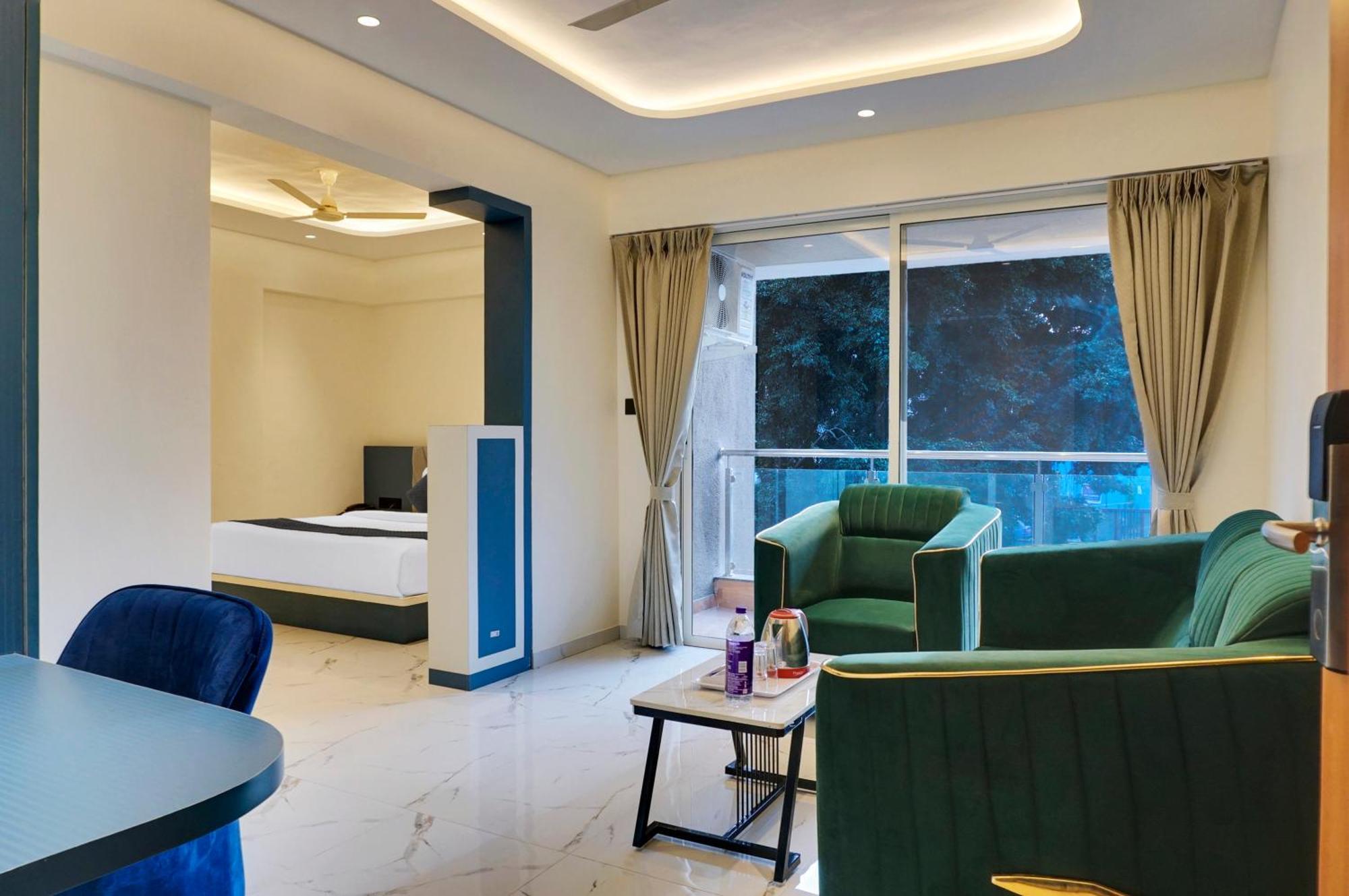 Palm Suites Baner- Indian Nationals Only Pune Exterior photo
